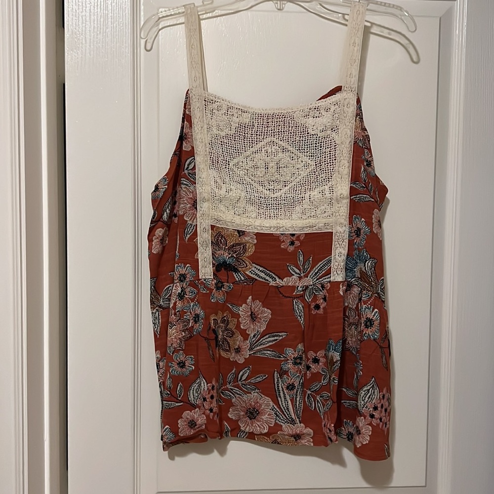 NWT Maurice’s Plus Size Floral Lace Bib Tank Top - Picture 2 of 9